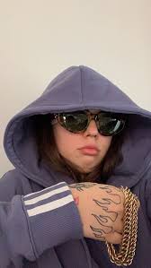 Angelika Fox (leecotvgood)