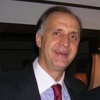 10+ perfis com “Julio Lucca”