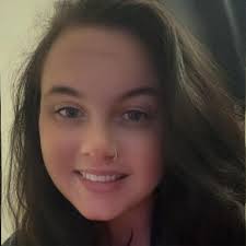 What are the times and days for live bingo at Laughlin casinos?