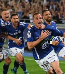 The club finished 15th, escaping relegation on the final day. Campagne D Abonnement 18 19 Racing Club De Strasbourg Alsace