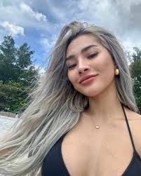 Christine Samson's Instagram, Twitter & Facebook