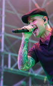 Watch live streams, get artist updates, buy tickets, and rsvp to shows with bandsintown. Georg Stumberger Daniel Widner Tin Whistle Dropkick Murphys