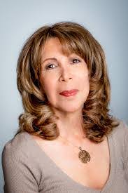 Adele Ferreira's Instagram, Twitter & Facebook