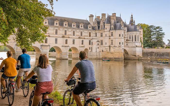 Loire à Vélo | Circuits, séjours tout compris et voyage dans la Loire