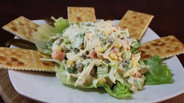 best ensalada con palta near me