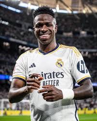 Fabrizio Romano - ⚪️🕺🏼 𝐕𝐢𝐧𝐢𝐜𝐢𝐮𝐬 𝐉𝐫 𝐬𝐡𝐨𝐰 for Real Madrid!  ✨... | Facebook