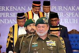 Peristiwa turunnya wahyu pertama kali, kepada nabi muhammad saw., di gua hira, bukanlah awal dari munculnya agama islam. Membedah Nasab Kesultanan Johor Luar Dari Mulut Politikus The Patriots