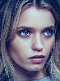 Abbey Lee's Instagram, Twitter & Facebook
