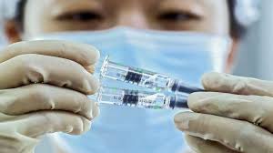 With the increase in the number of coronavirus cases, india has become one of the worst affected countries in the world. Pakistan Begins Corona Vaccination Vaccines Arrive From China World News India Tv