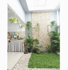 Selain desainya yang tidak ribet, kita juga dapat lebih menghemat biaya dalam merealisasikan rumah kita. Atap Untuk Taman Belakang Rumah Desain Taman Atap Rumah