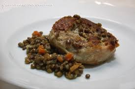 La ricetta che vi propongo oggi può sembrare impegnativa e lunga, ma vi assicuro che l'arrosto di tacchino al forno è uno di quei piatti che vi darà molta soddisfazione con il minimo di fatica. Ossibuchi Di Tacchino Con Lenticchie Grembiule Da Cucina