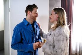 Alles was zählt"-Vorschau: Liebes-Comeback zwischen Isabelle und Yannick -  BUNTE