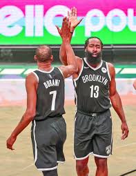 籃網本季透過四方交易得到james harden，和kevin durant、kyrie irving組成三巨頭，季中更一度「七星連線」化身「宇宙籃網」，但伴隨而來 nba／宇宙籃網抱團無罪 納許：這聯盟就是如此. ç±ƒç¶²ä¸‰å·¨é¦–è´æ³¢