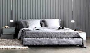 Dai toni più chiari a quelli più scuri, il grigio resta. Come Ti Arredo 4 Arredare La Camera Da Letto In Grigio Easyrelooking