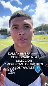 Damián Rivera y su amor por los frijoles y tamales