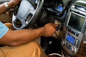 1) first, insert your key into the ignition switch and turn it without too much force. Car Key Won T Turn In Ignition Autozone
