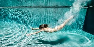 Produits De Qualite Pour L Entretien De La Piscine Bayrol