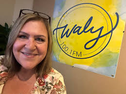 WALY 103.9 80's Prom Photo Album