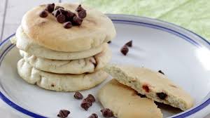 Bahkan mungkin sebagian besar telah menjadikan hidangan ini sebagai. Cara Membuat Pancake Pisang Cokelat Keping Enak Menu Sarapan Dan Bekal Yang Praktis Bangka Pos