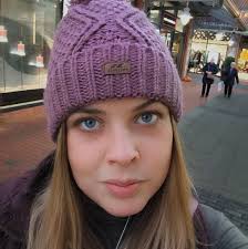 Looking for a dog groomer for a 6m old puppy 🐶💙 Recommendations please ☺️