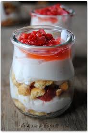 Verrines Fraises Mascarpone Et Galettes Bretonnes Recette Verrine Fraise Galette Bretonne Galette