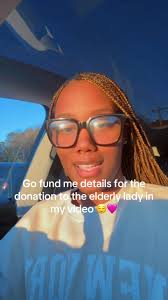 For those who asked about the gofund me, I made one 😌 let's bless her...