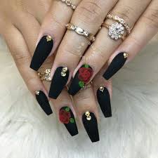 Uñas hermosas uñas largas manicure diseños uñas negras manicura de uñas uñas artísticas disenos de unas diseños de arte en uñas. Diseno De Unas Acrilicas Negras Con Rojo Decorados Para Unas