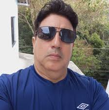 Já se foram 16 kg desde que comecei a jornada não é fácil requer dieta ,  requer disciplina , mas também tem um acelerador de metabolismo que tem me  ajudado muito a