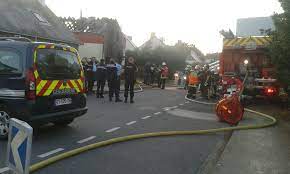 Sos abeilles guêpes frelons 44 est une société basée à orvault près de nantes et spécialisée en destruction de nids de guêpes et nids de frelons les pompiers n'ont plus obligation d'intervenir. Quatre Morts Dans L Incendie D Une Maison A La Chapelle Des Marais L Echo De La Presqu Ile
