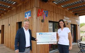 Machen sie sich unabhängig von wertschwankungen und investieren sie in immobilien als kapitalanlage. Mannheim Vr Bank Rhein Neckar Eg Feiert Einzug Auf Franklin Und Unterstutzt Die Community Im Neuen Stadtquartier Metropolregion Rhein Neckar News Events