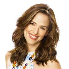 I need some love ♥️ from My fans ♥️♥️ Describe me in one Word? 😍😍😍  #Jennifer Garner♥️🥰