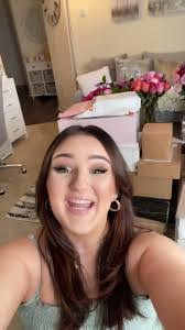 Paige Benoit's Instagram, Twitter & Facebook