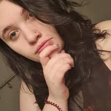 Abby Bausch's Instagram, Twitter & Facebook