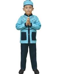 Beli busana baju muslim anak / gamis anak dengan jaminan aman 100% dan nego harga hanya ada di bukalapak. 27 Model Baju Muslim Anak Laki Laki Edisi Terbaru 2020