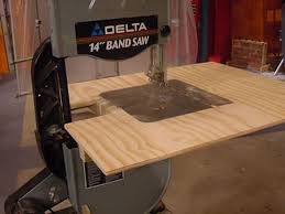 How To Make A Band Saw Auxiliary Table Woodworking Shop Projects Bandsaw Woodworking Bandsaw