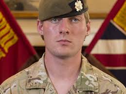 La primera mujer autorizada a combatir en el Ejército británico es una  transexual