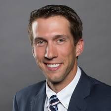 Edelman Financial Engines faces discrimination lawsuit despite fast rise of  ex-employee's career and pay; she points to 'hostility' and 'retaliation'  after asking about her pay