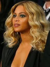 100 20inches beyonce braided remy deep wave medium pixie bob 613 full lace blonde kinky curly human hair wigs with transparent lace. Beyonce Blonde Long Curly Synthetic Lace Front Wig Rewigs Co Uk