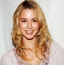 40 Veronica Mars Fun Facts