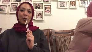 Dia mengakui keputusan untuk berpisah merupakan jalan yang terbaik kerana dia mahu fokus kepada kerjaya, anak dan keluarganya. Zarina Anjoulie Tee Tee And Aju Show Youtube