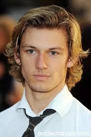 If there is one actor with blonde hair who does justice to the whole brown eyes and blonde hair look it is josh hutcherson. If Harry Potter Were To Be Made Today Without The Restriction Of Only British Actors Who Should Play The Major Characters Quora
