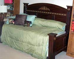 We did not find results for: Upcycled A King Sized Headboard Footboard Into A Frame To Create A Daybed Split The Footboard In Half And Attach Diy Daybed Headboards For Beds King Bed Frame