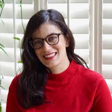 Alyse James's Instagram, Twitter & Facebook