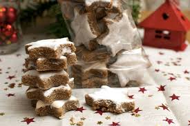 Biscuits Etoiles A La Cannelle Zimtstern Recette Pas A Pas Recette Biscuit De Noel Recette Recettes Noel