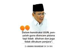 Beri salam pada diri sendiri dahulu. Rehab Pemakainya Penjarakan Pengedarnya