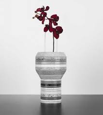 Vase Silestone Slab Par Form Us With Love Et Cosentino Blog Esprit Design Vase Design Stone Vase Silestone