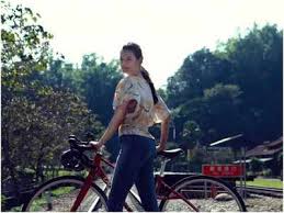 4,433,918 likes · 120,369 talking about this. Evelyn Sharma Doles Out Some Bicycle Mantra Hindi Movie News Times Of India