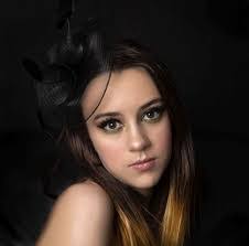 Mikayla Elizabeth's Instagram, Twitter & Facebook