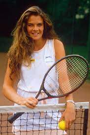 Annabel croft is a former professional british no. No Friends Psychological Torture And Physical Pain Why I Quit Tennis At 21 Times2 The Times