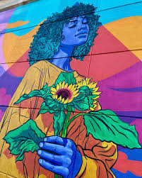 Happy Holidays y'all! Almost at the finish line!!! ✨🙌🏽✨ #bewellmurals  #raasininthesun #cityofaustinarts